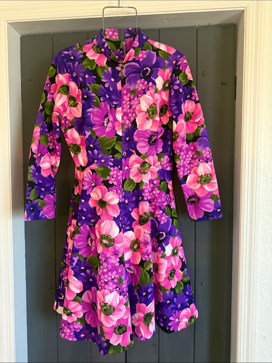 Vintage Dresses & Skirts - Vintage Purple and Pink Floral Midi Dress